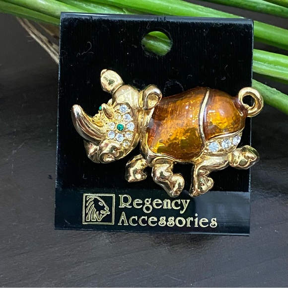 Vintage Regency Accessories Rhinoceros Enamel Rhinestones Brooch - Picture 3 of 11